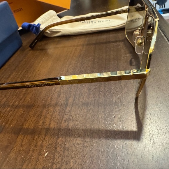 Louis Vuitton Gold Sunglasses - Picture 4 of 10